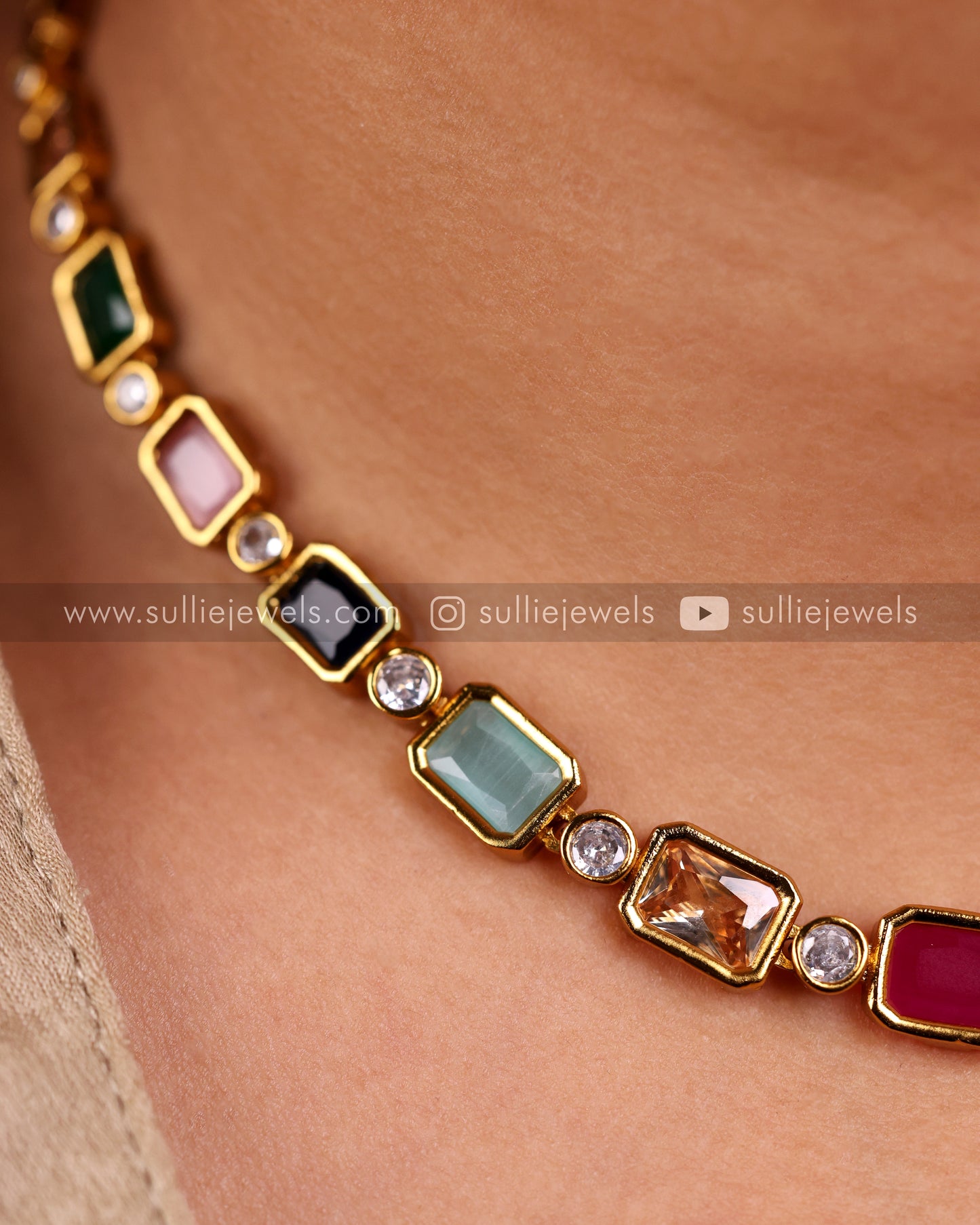 Gold Finish Stone Necklace Set