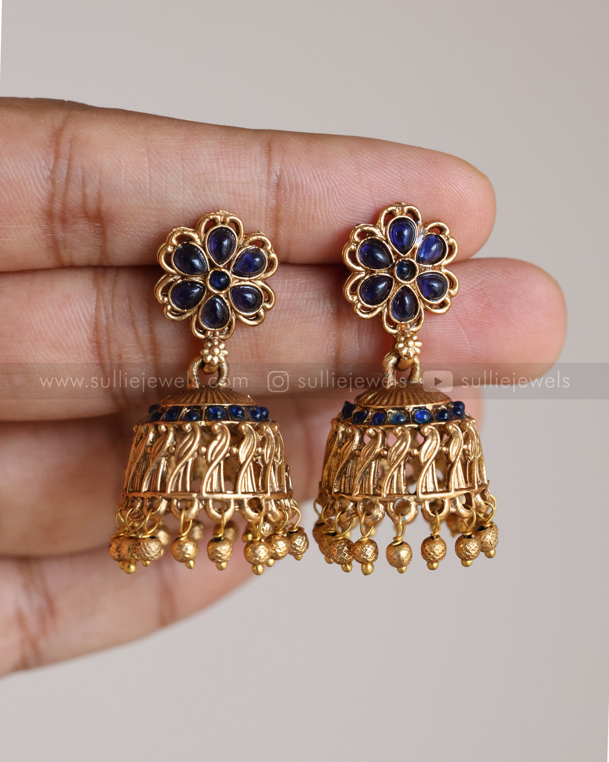 3882 - Blue Stone Flower Necklace with Jhumka