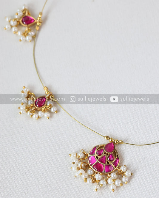 Kemp Minimal Pink Stone String Invisible Chain