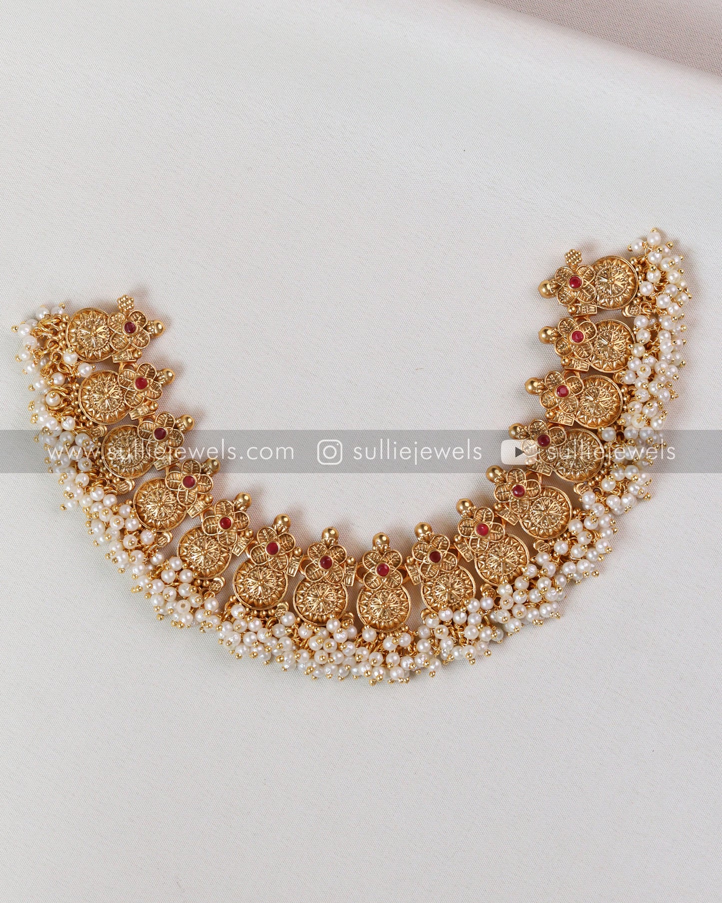 Pearl Clustered Gold Necklace