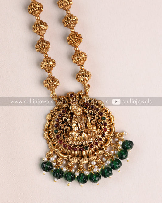 Sullie Basic - Green Beads Goddess Pendant with Jhumka