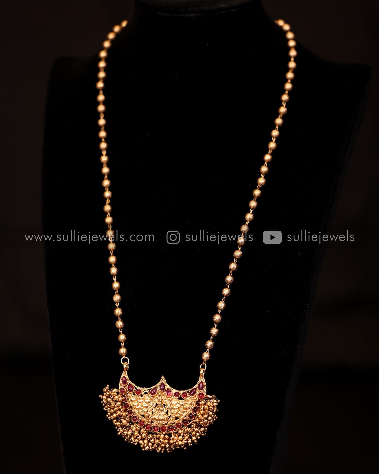 Golden Lakshmi Pendant Set - 2 colours