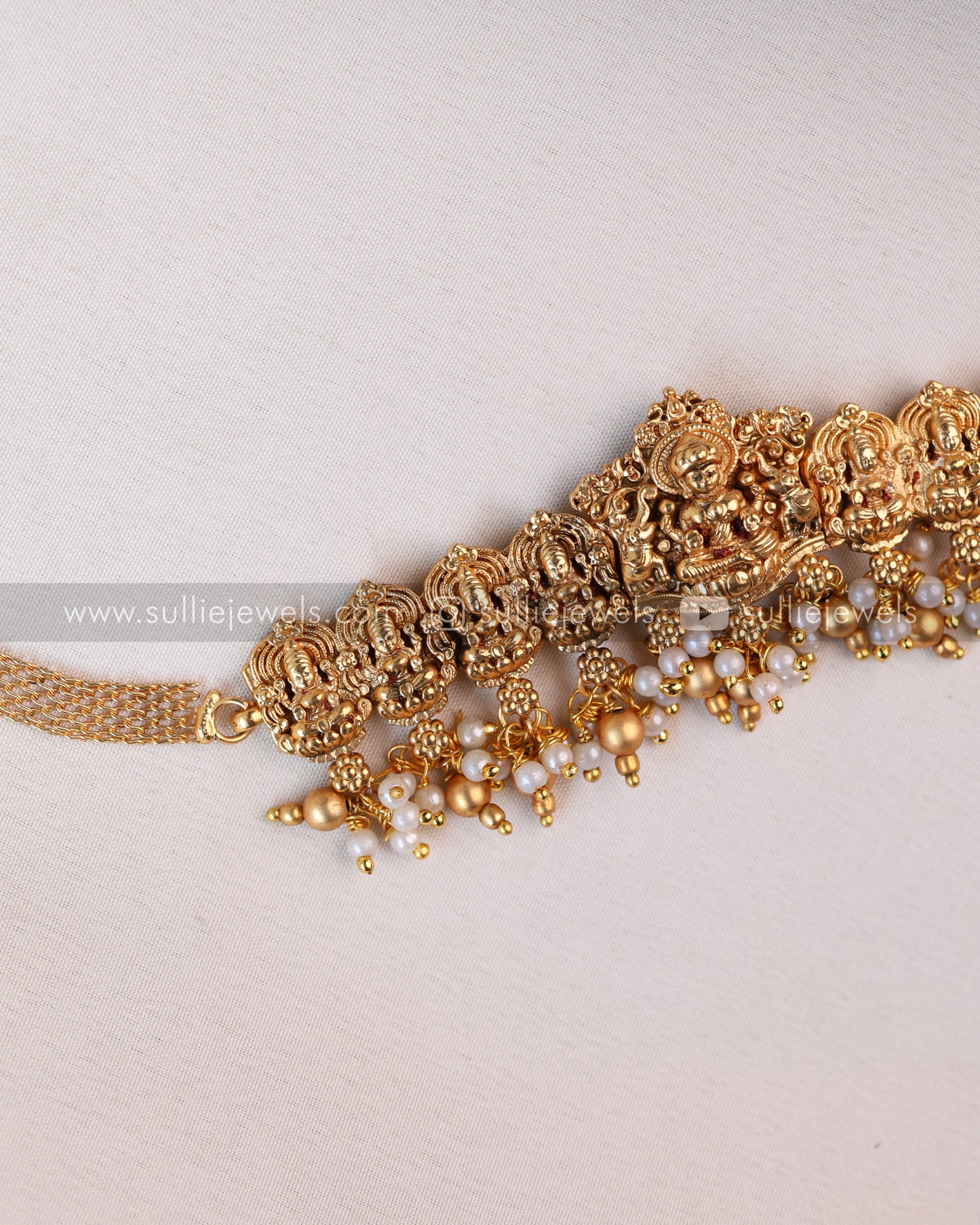 Sullie Basic - Goddess Pearl Gold Choker with Jhumka