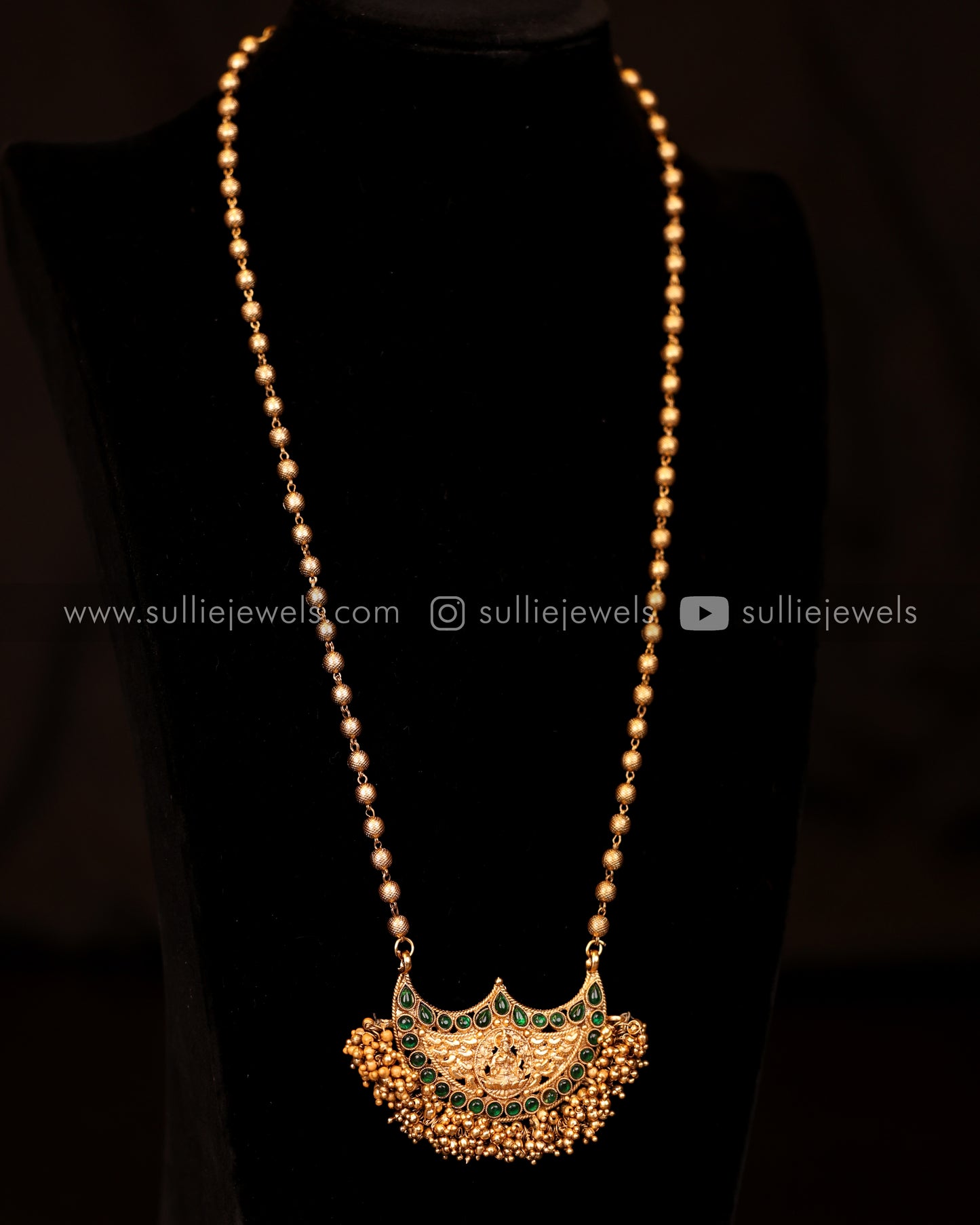 Golden Lakshmi Pendant Set - 2 colours