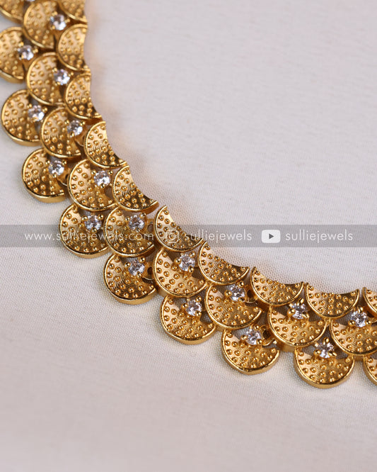 Gold Scales Stone Necklace with Stud