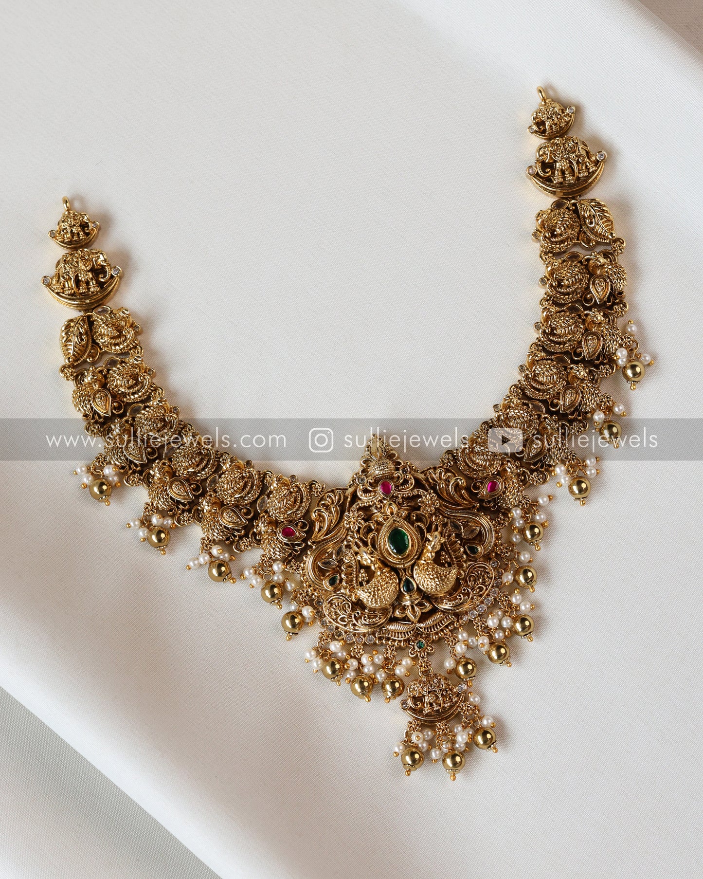 No Idol - Premium 3D Peacock Design Necklace with Jhumka