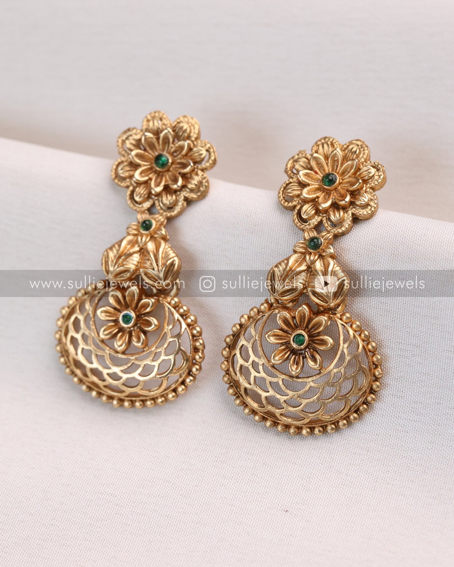Sullie Basic - Gold Broad Necklace with Earring - Green