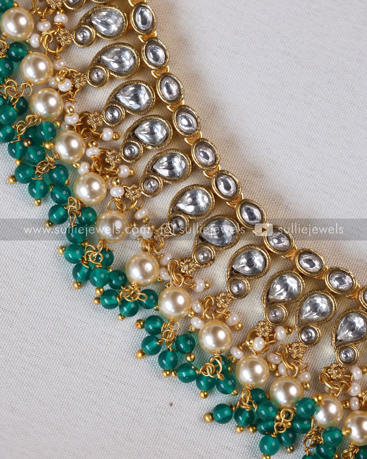 Luxe Goddess Kundan Green Bead Lakshmi Necklace with Earring