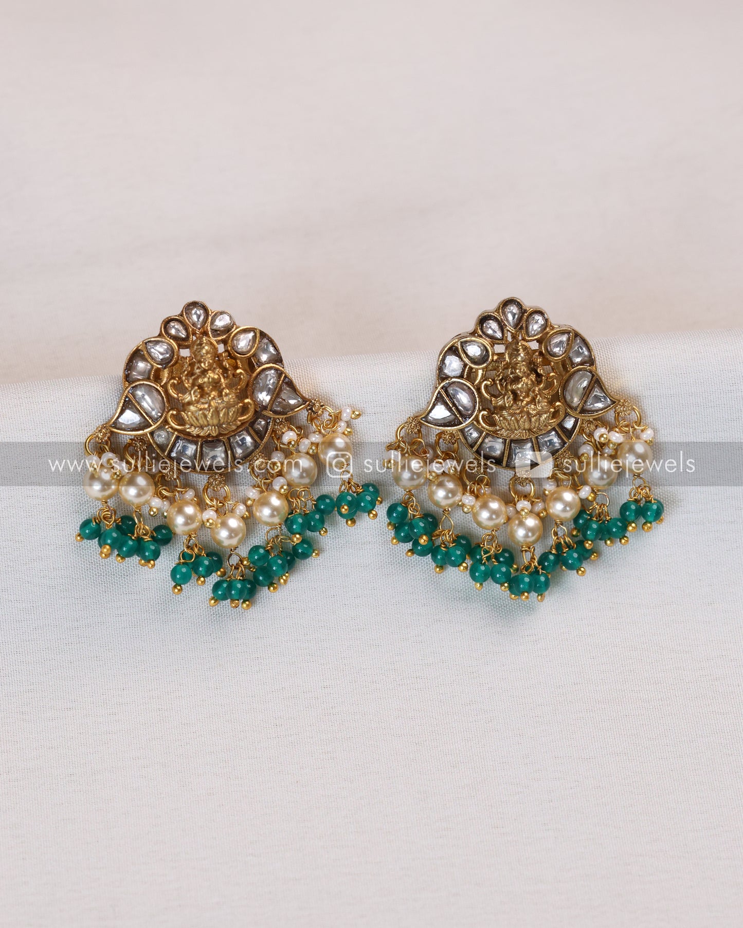 Luxe Goddess Kundan Green Bead Lakshmi Necklace with Earring
