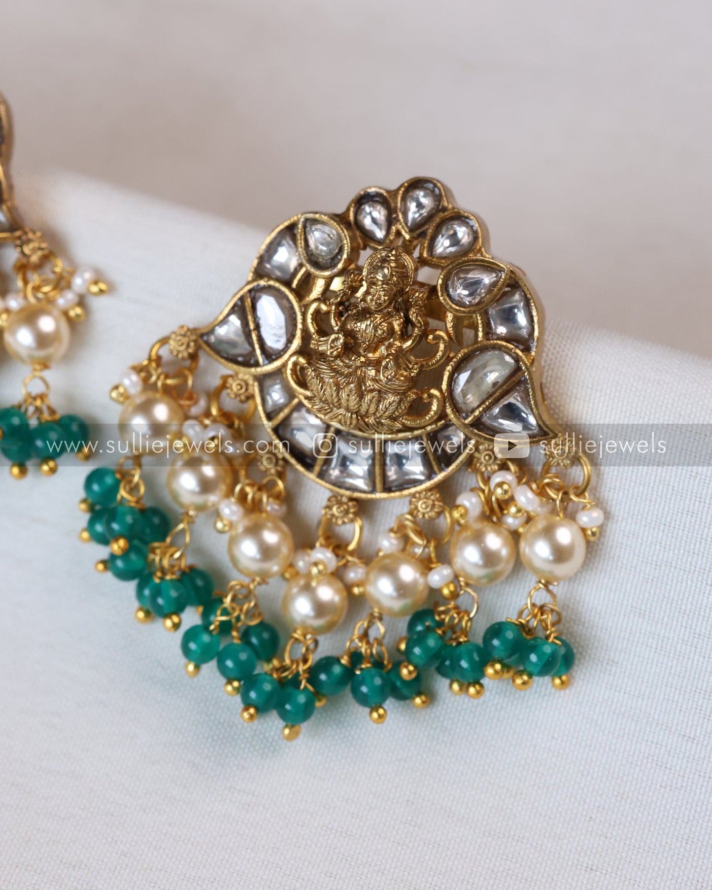 Luxe Goddess Kundan Green Bead Lakshmi Necklace with Earring