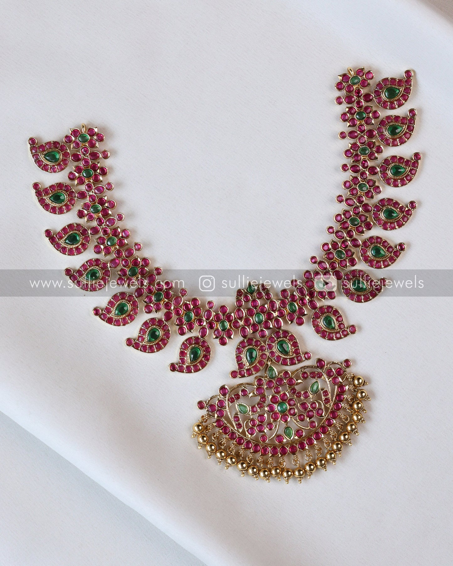 Multicolour Kemp Premium Necklace with Jhumka