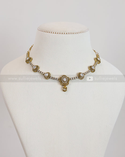 3927 - Flower Design Polki Necklace with Earrings