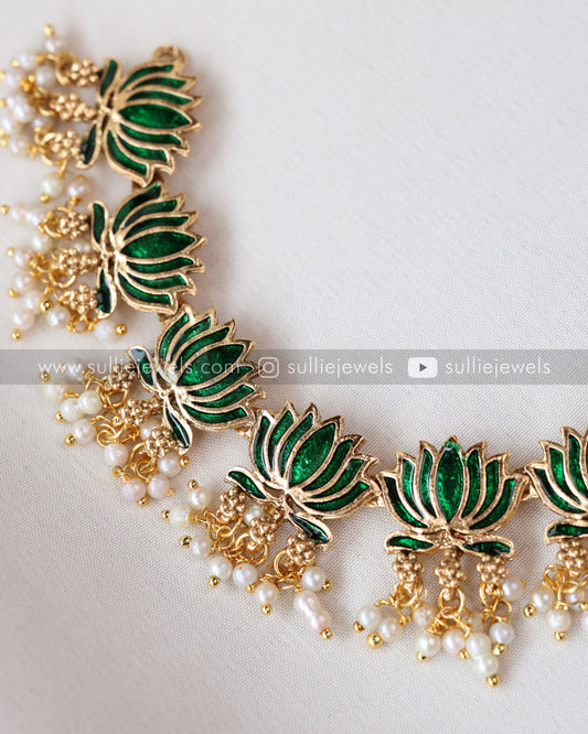 Sullie Basic - Lotus Pearl Necklace with Stud - Green