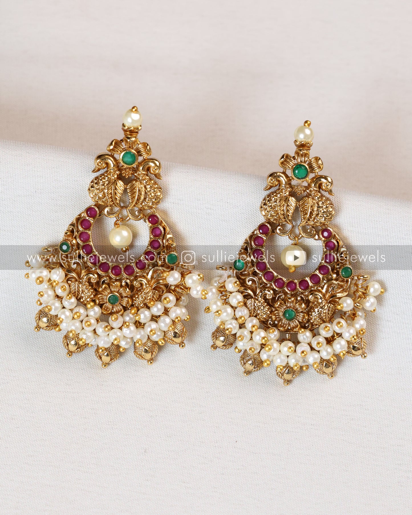 Palakka Coin & Pearl Lakshmi Layered Combo with Earrings