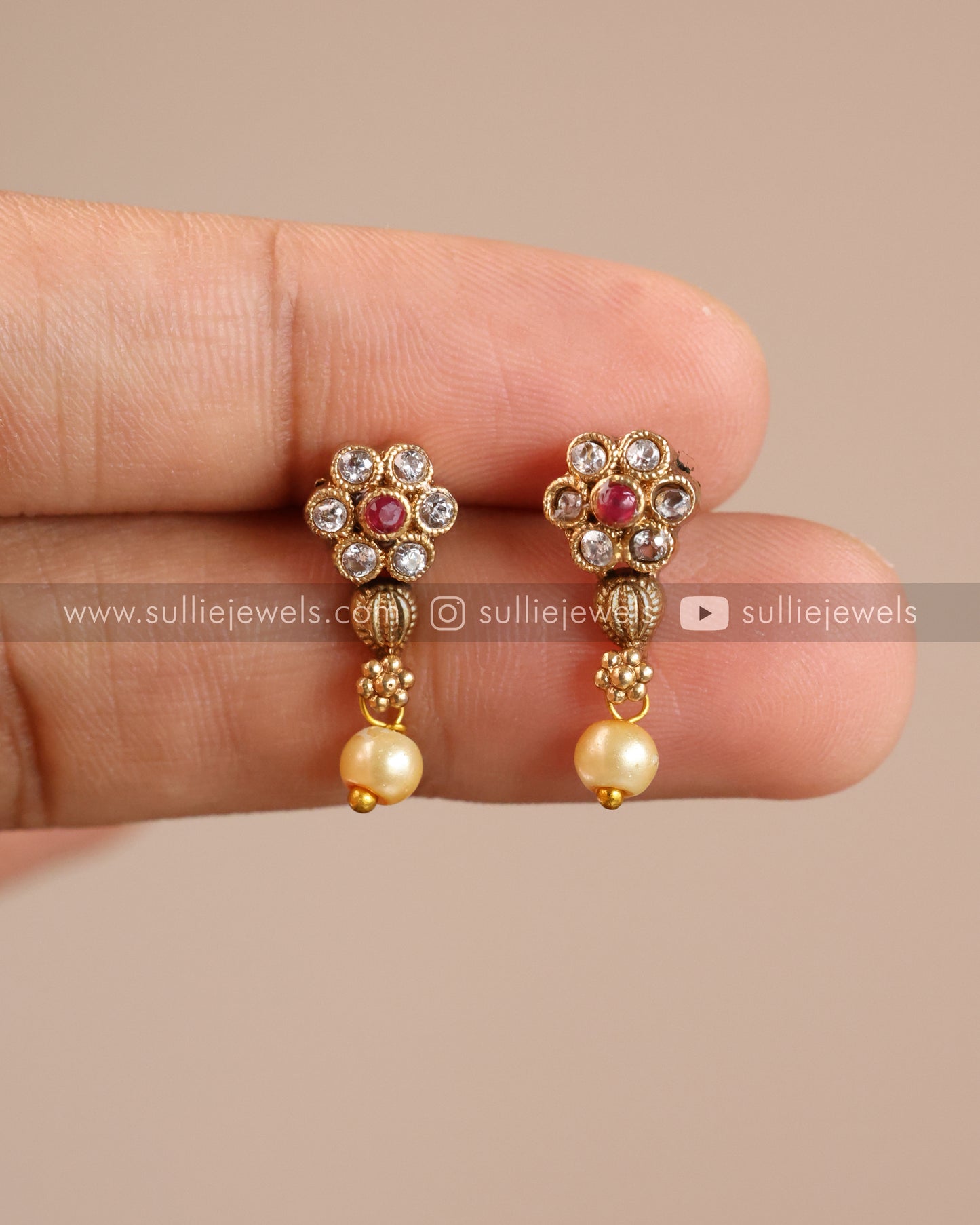 AD Red Flower Long Chain with Stud