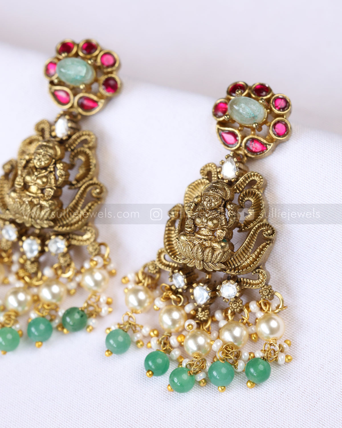 Lakshmi Kemp Antique Gold Premium Choker with - Mint Beads / Green Beads