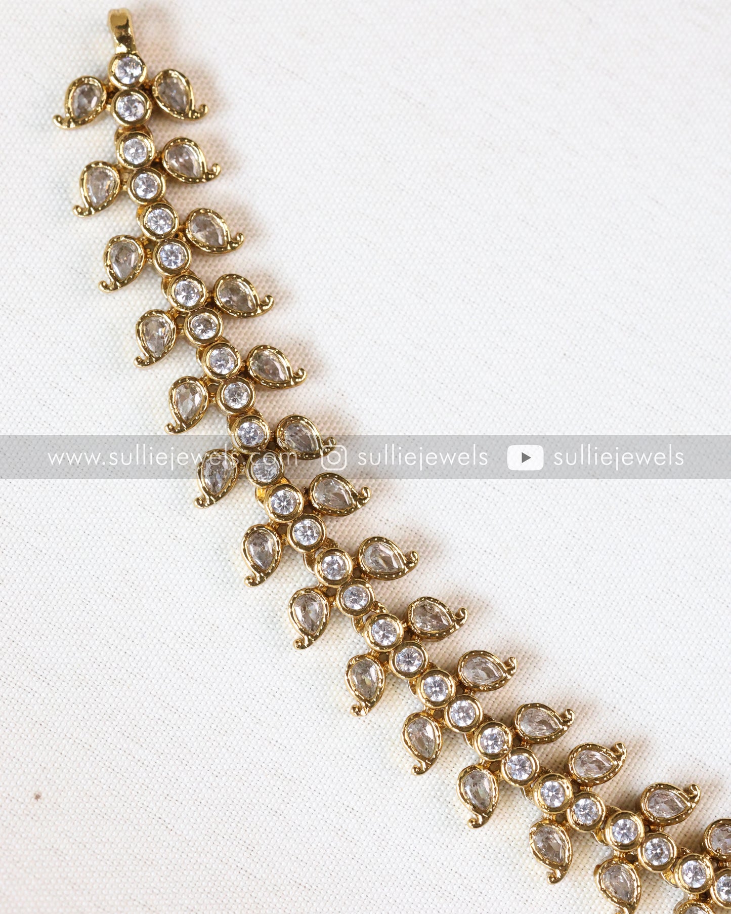 AD Green & Ruby Centre Stone Necklace with Jhumka