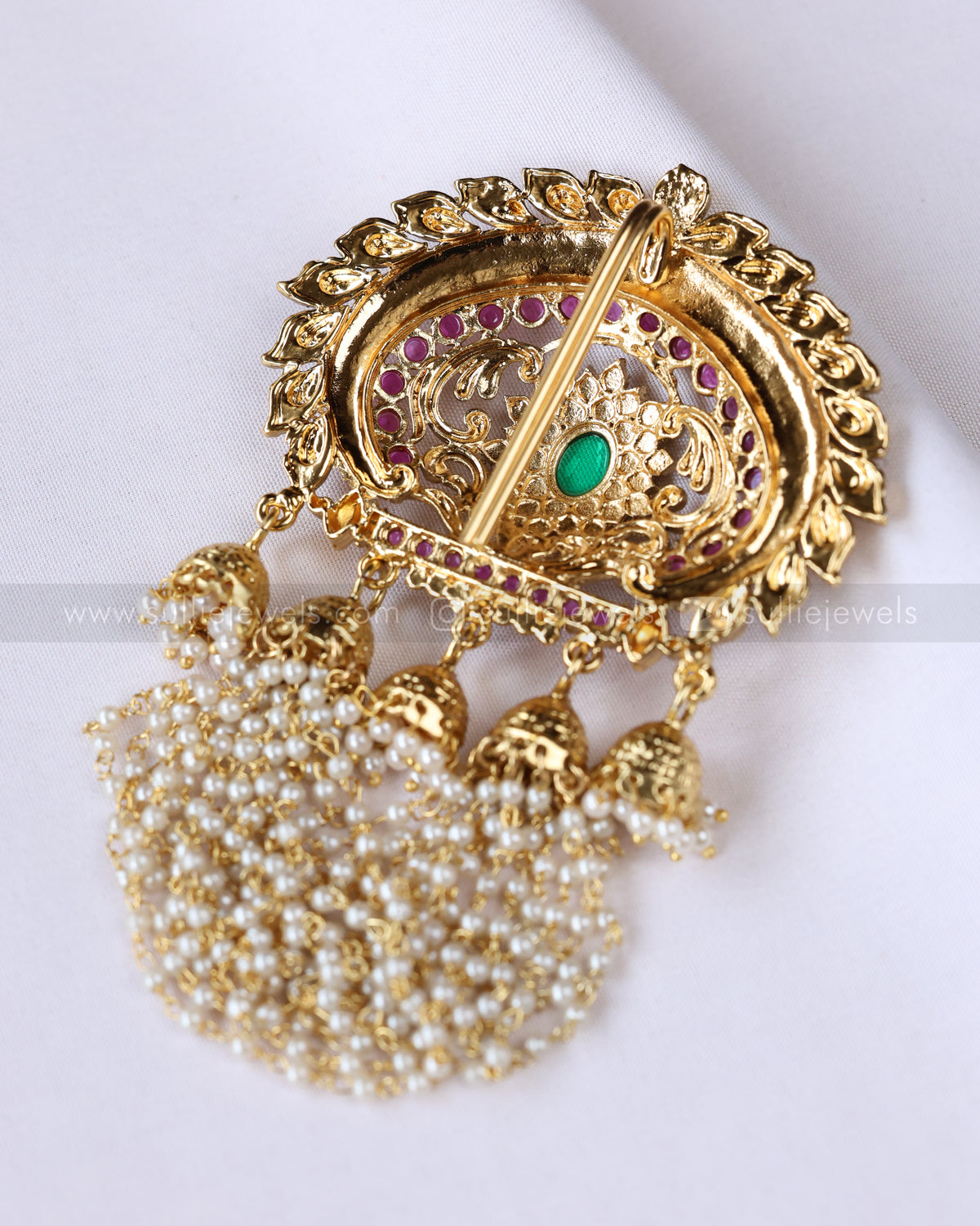 090 - No Idol Pearl Jhumka Hair Brooch