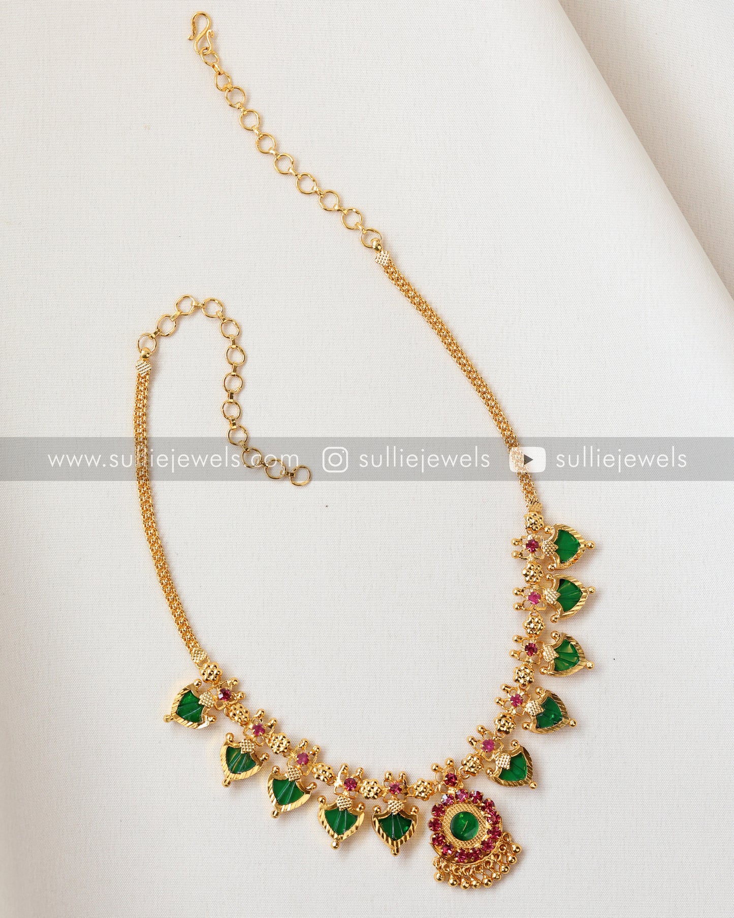 Palakka Gold Plated Chain with Studs
