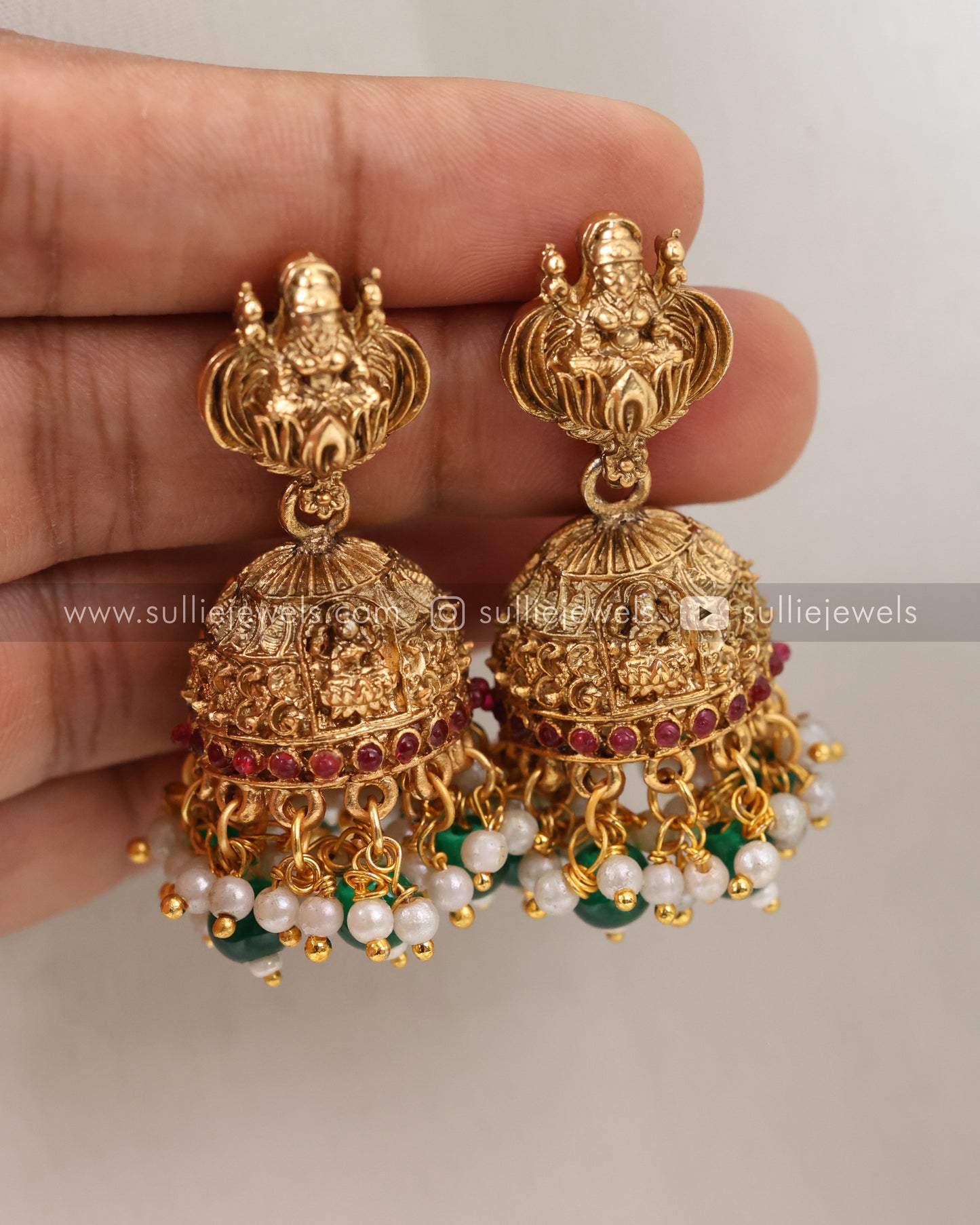 Sullie Basic - Coral & Green Chain Lakshmi Detailed Pendant with Jhumka