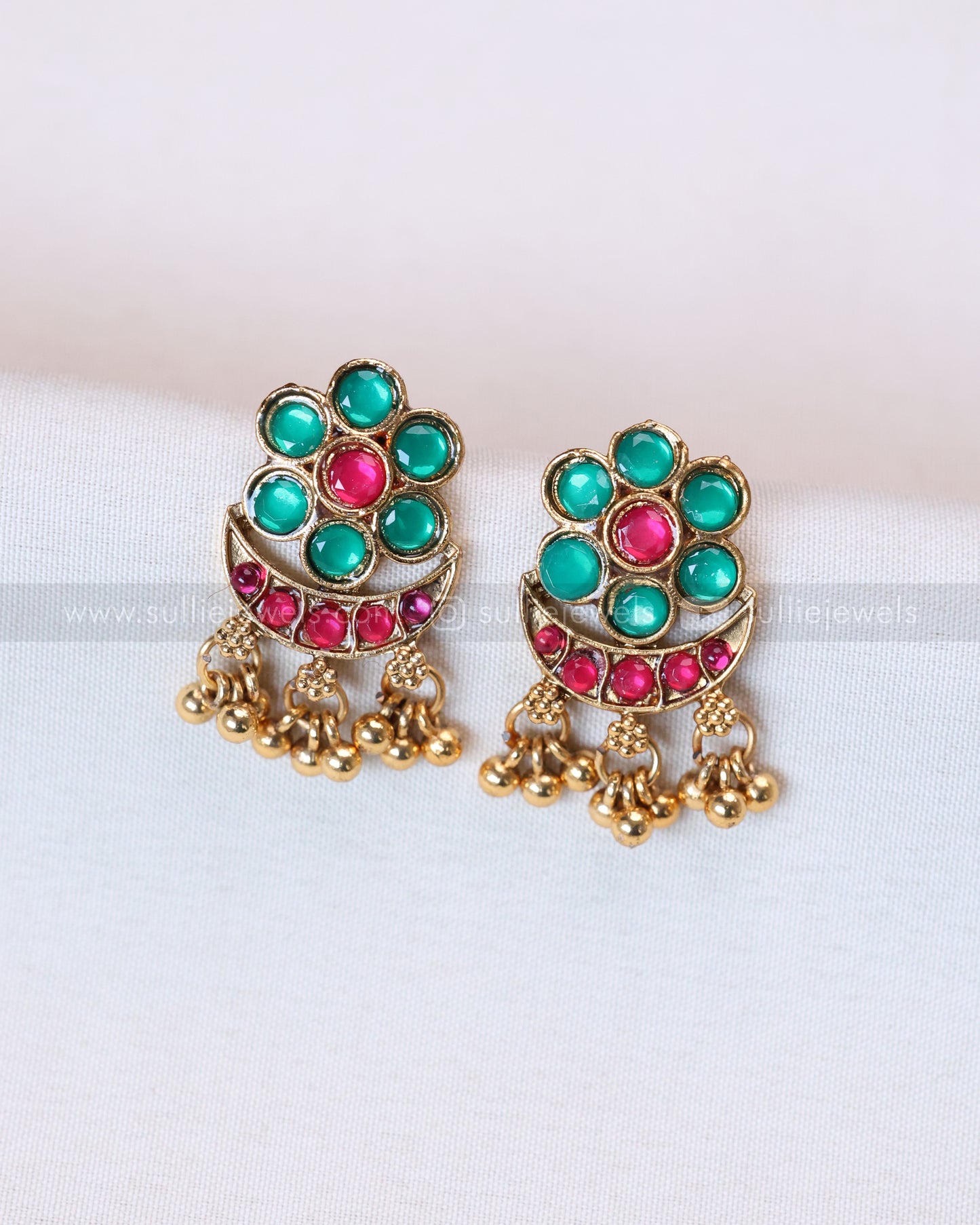 3753 - SUllie Basic - Jadau Replica Pink & Green Blue Stone Designer Necklace with Earring