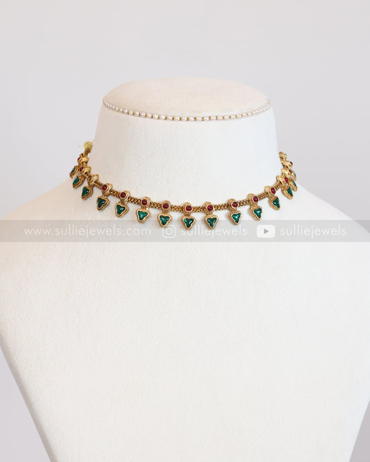 3940 - Sullie Basic Ruby Green Palakka Necklace with Stud