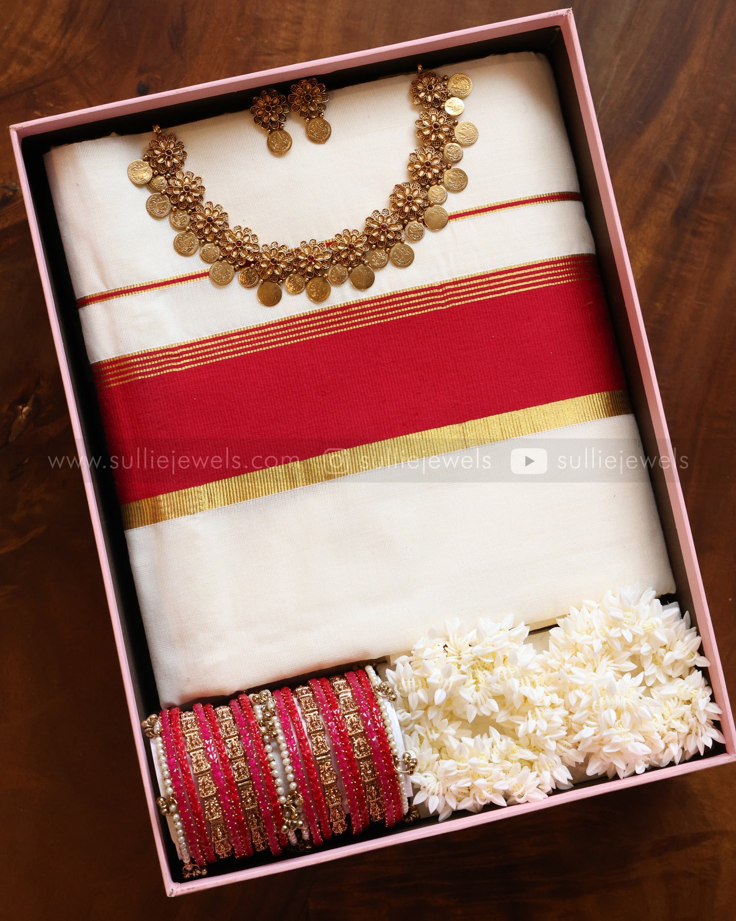 Onam Pink Gift Hamper - Saree, Bangle set, Necklace with Earring & Jasmine