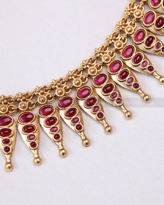 3739 - Ruby Stone Golden Spike Necklace with Stud