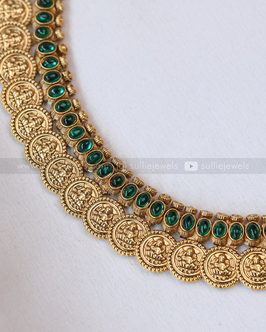 3793 - Sullie Basic - Lakshmi Coin Green Kaashu Maala / Coine Necklace with Stud