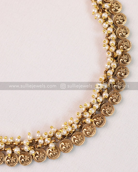 Antique Pearl Necklace with Stud