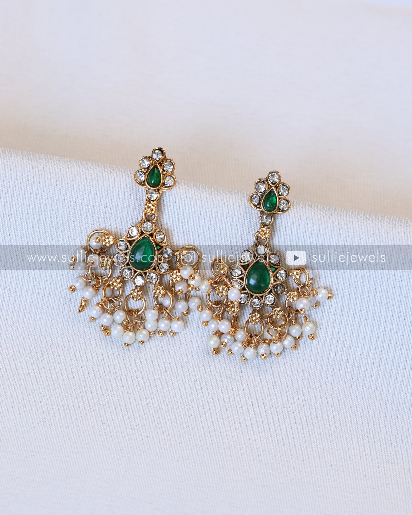 Sullie Basic - Guttapusalu Choker / Necklace with Earring - Green