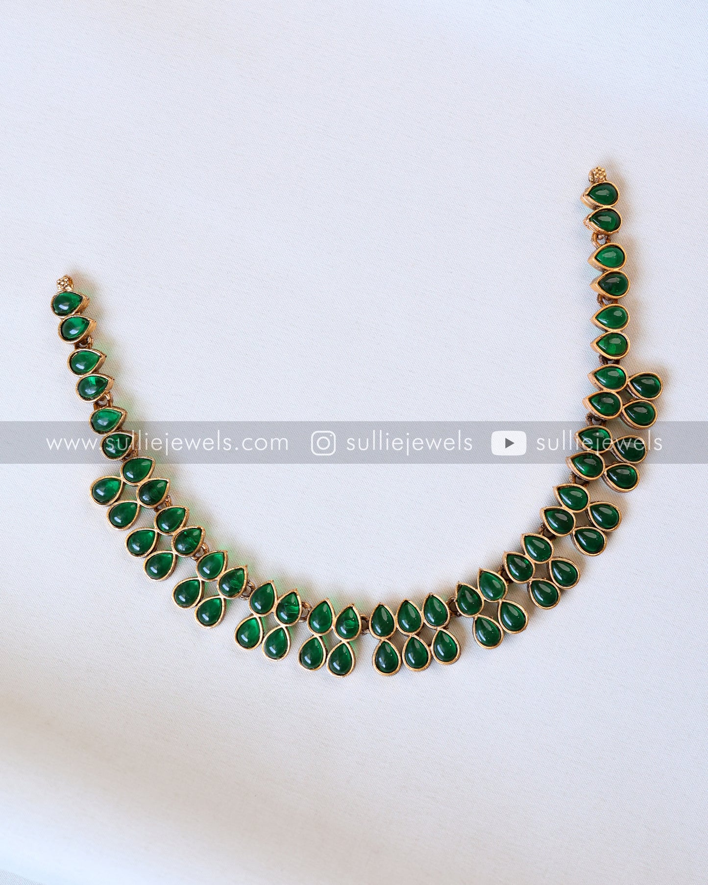 Sullie Basic - Green Raindrop Necklace with Earring