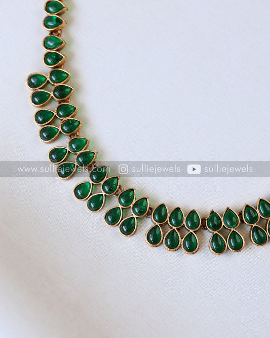 Sullie Basic - Green Raindrop Necklace with Earring