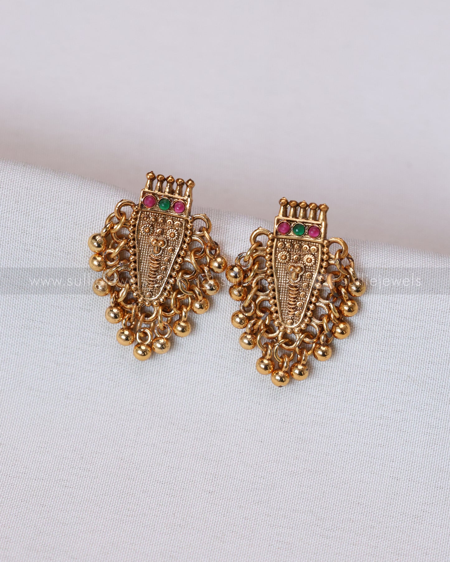 3787 - Sullie Basic - Kerala Style Nettipattam Necklace with Stud