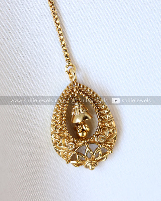 Minimal Gold Bell Tikka Chain