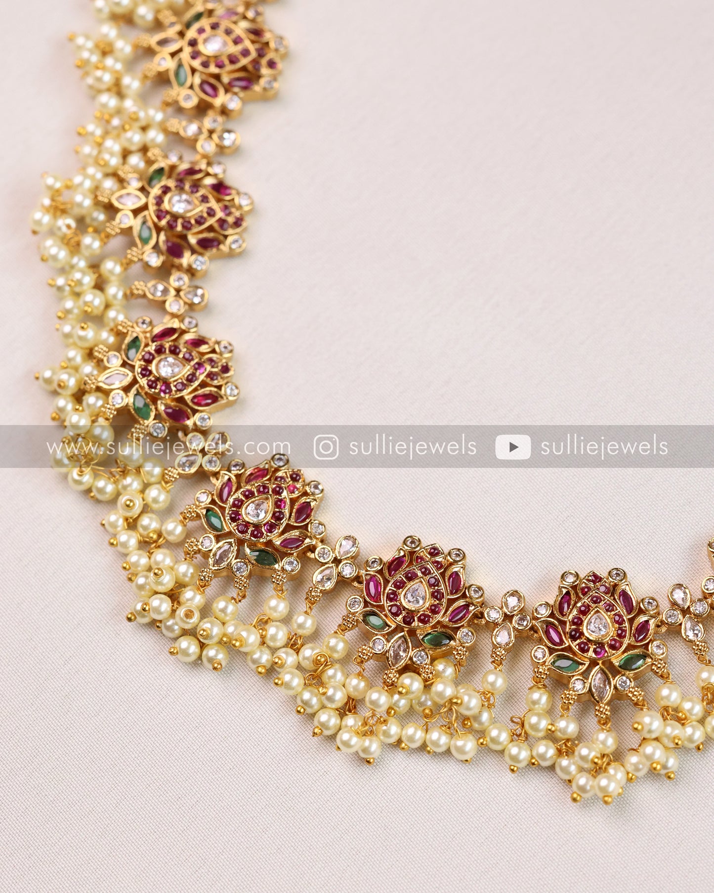 Lotus Kemp Premium Long chain/Haaram Set