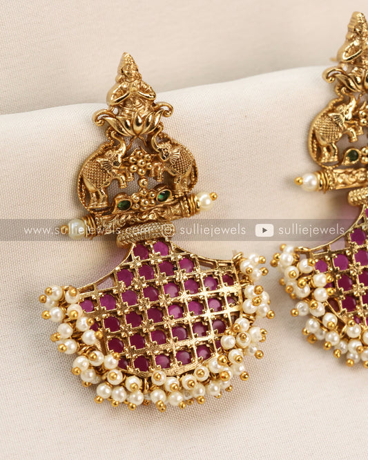 Lakshmi Kemp premium Earring