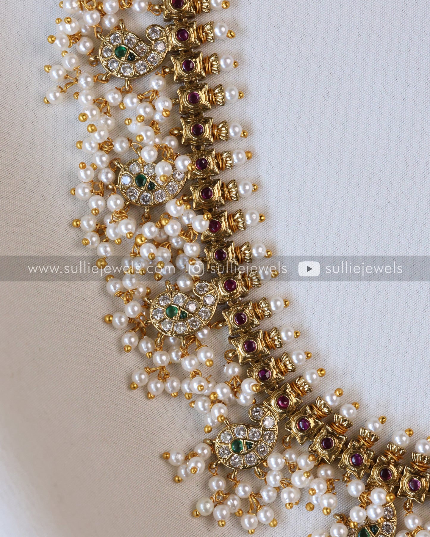 Lakshmi Guttapusalu Long Chain / Haaram with Jhumka