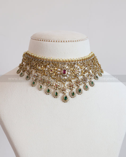 2128 - Premium Floral Gold Choker with Earring