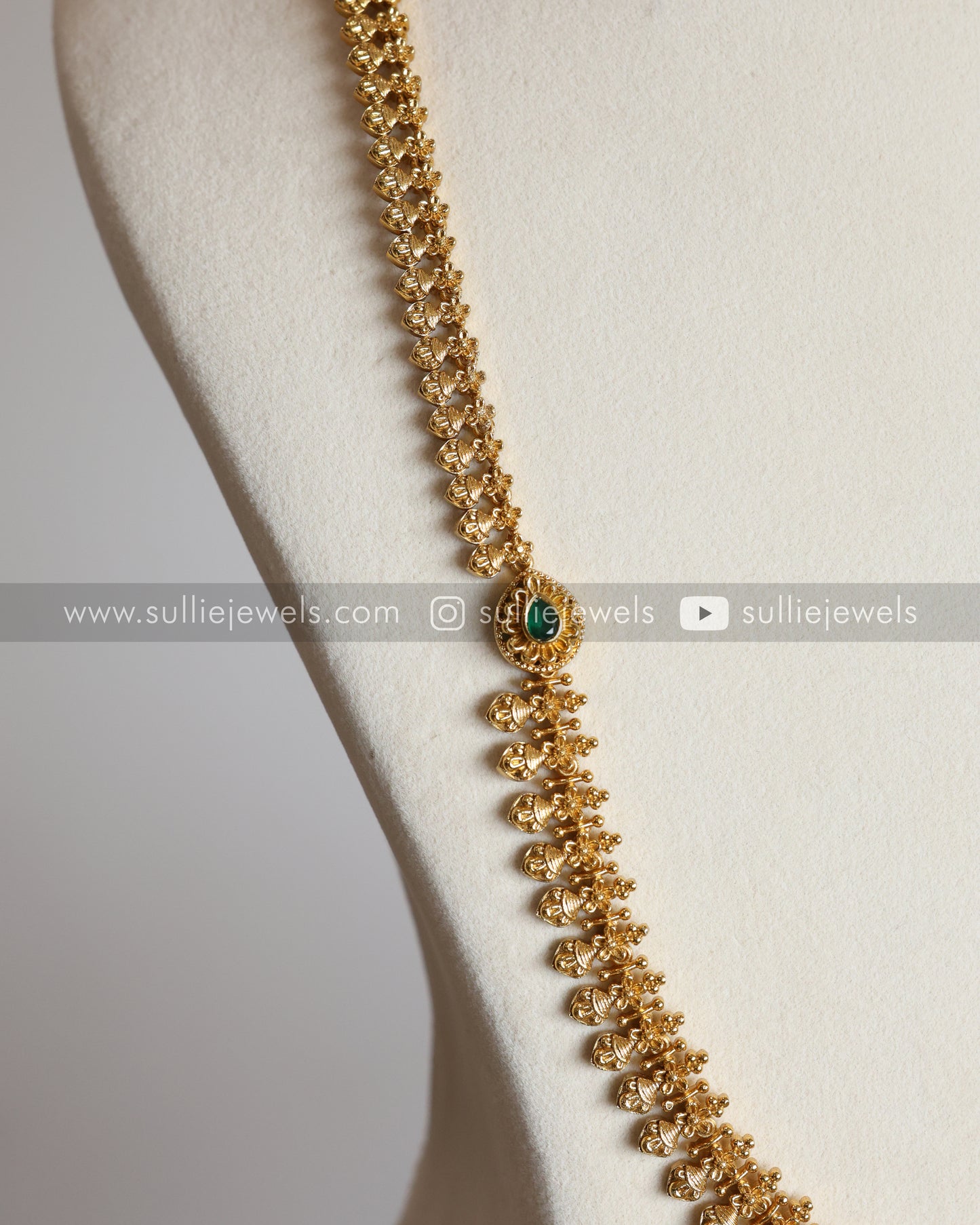 Green Stone Gold Minimal Long Chain with Stud