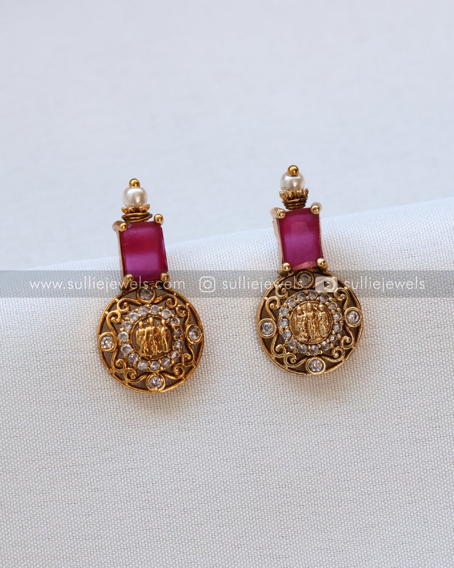 Coin Ram Parivar Necklace with Stud - Ruby / Pink