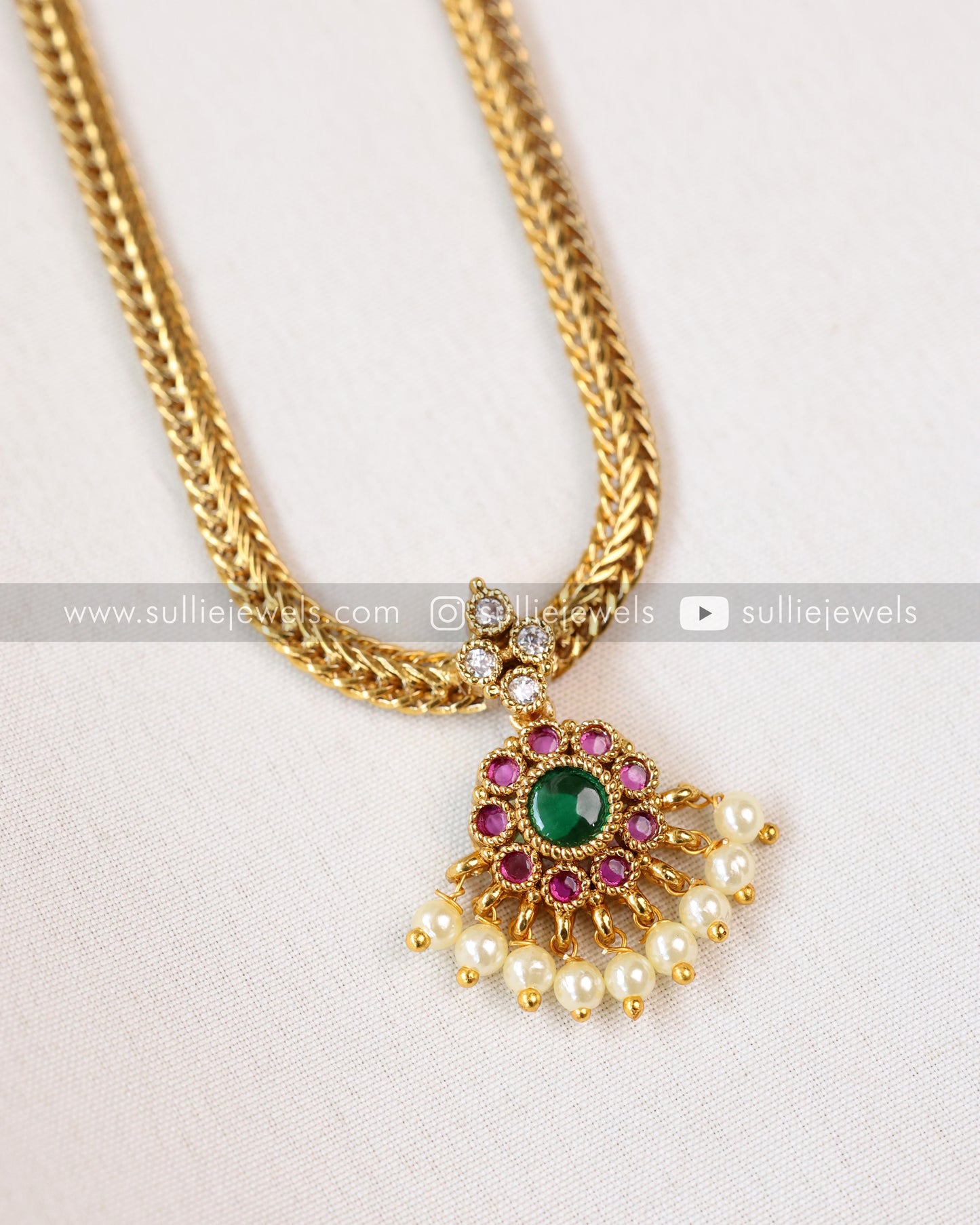 Traditional Attigai Multicolour Stone Choker with Earring