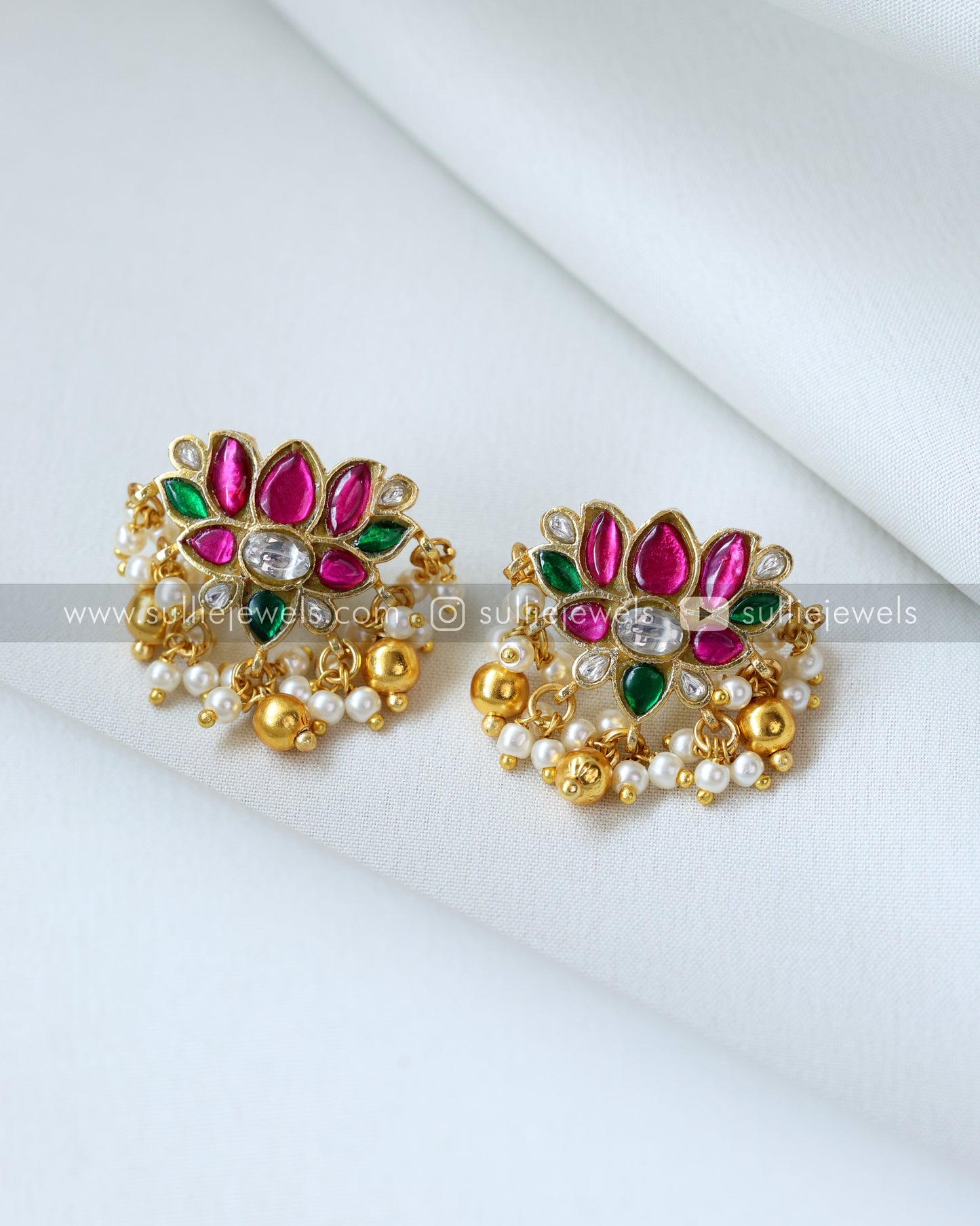 Jadau Lotus Kemp Necklace / Choker with Earring