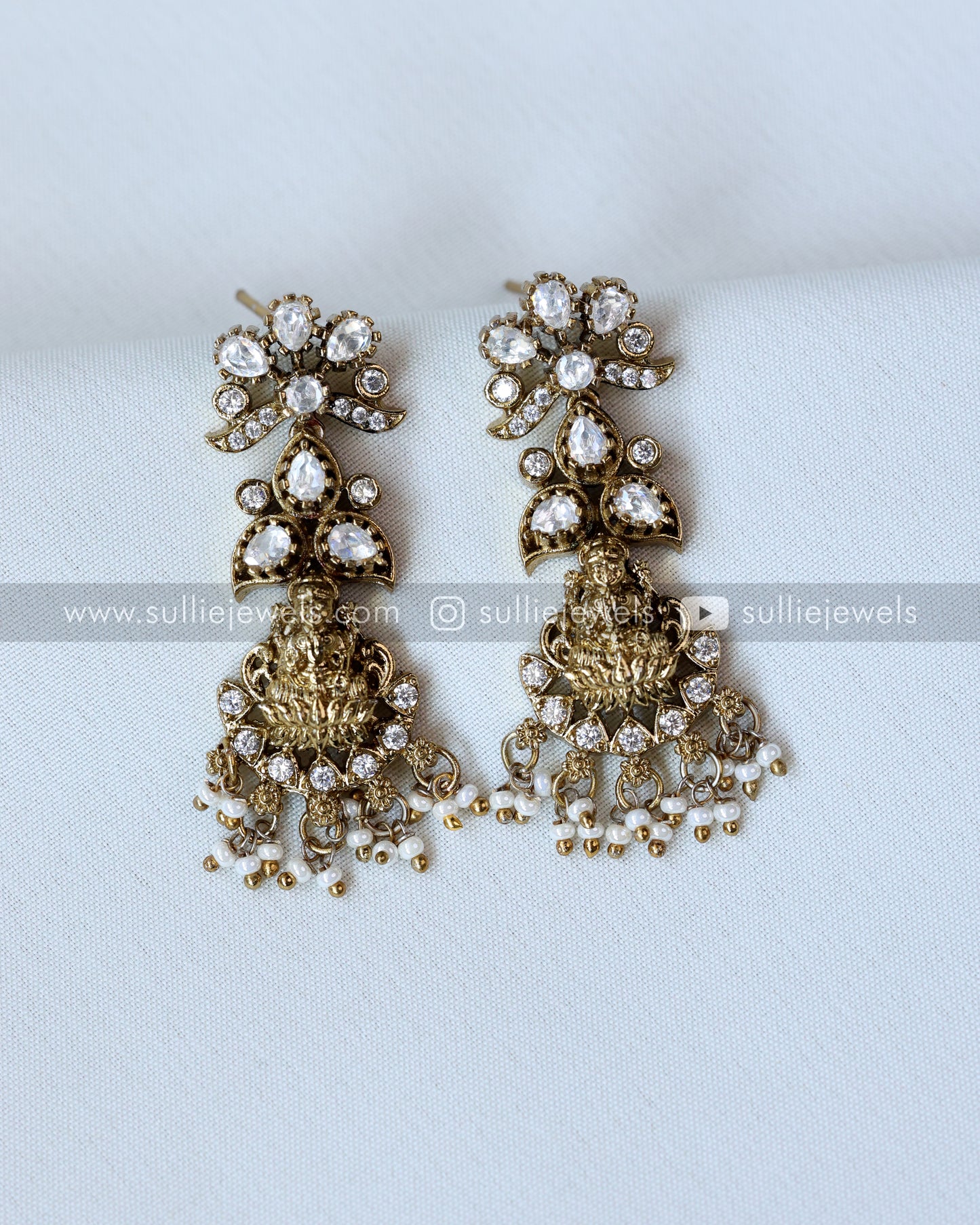 Victorian Premium Moissanite Lakshmi Necklace witrh Earrings