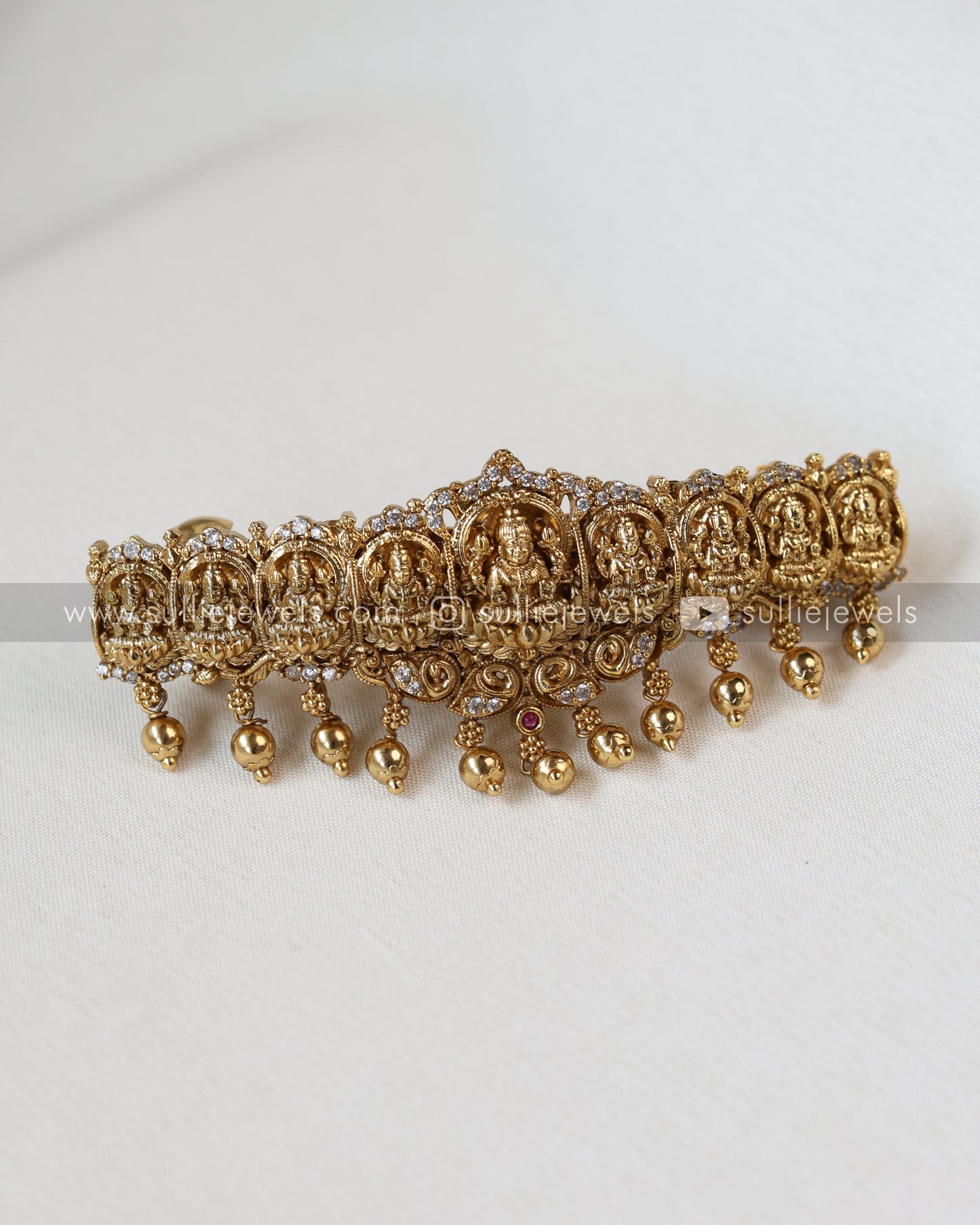 Goddess Premium Temple Hair Clip