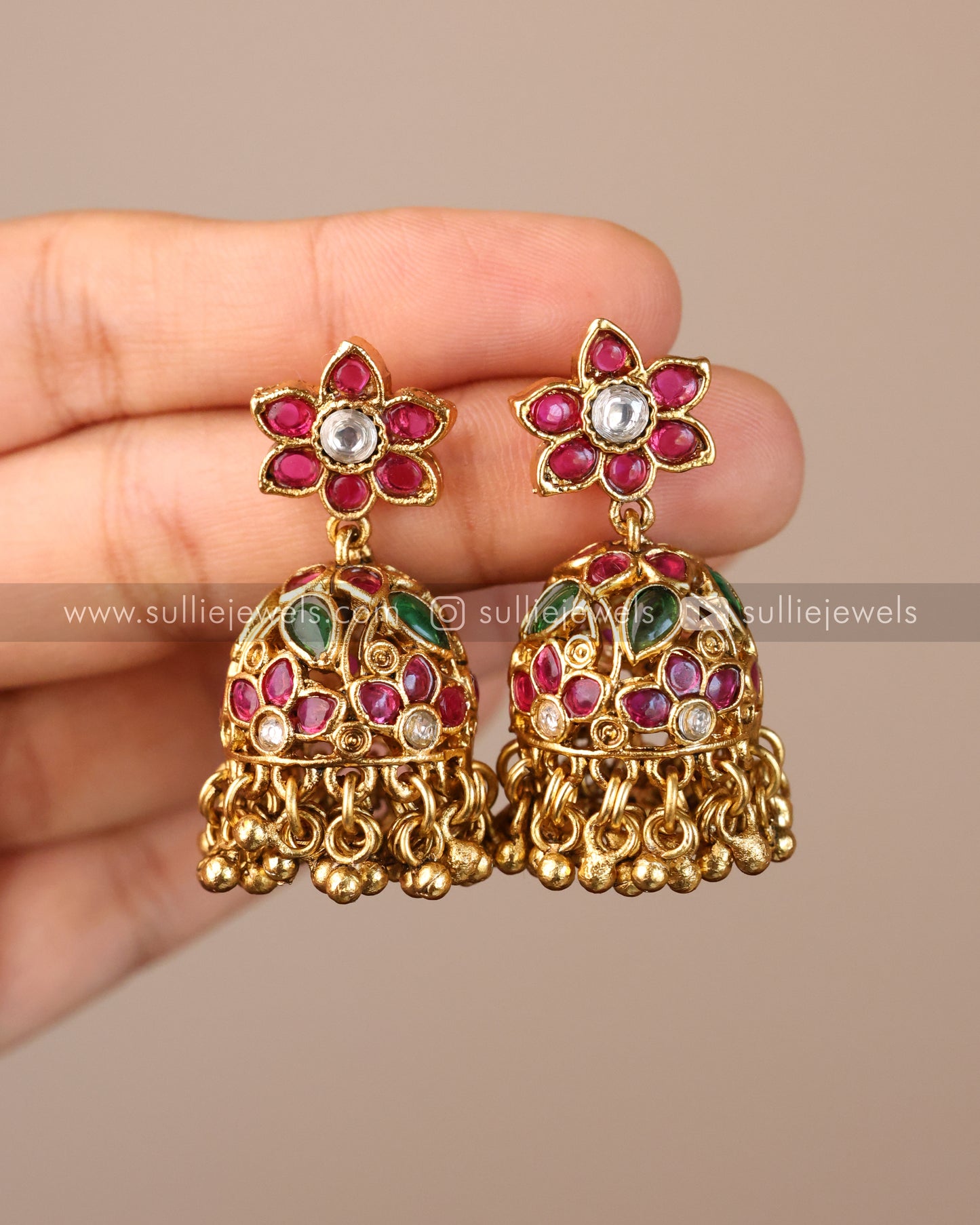 Kemp Multicololur Gold Jhumka