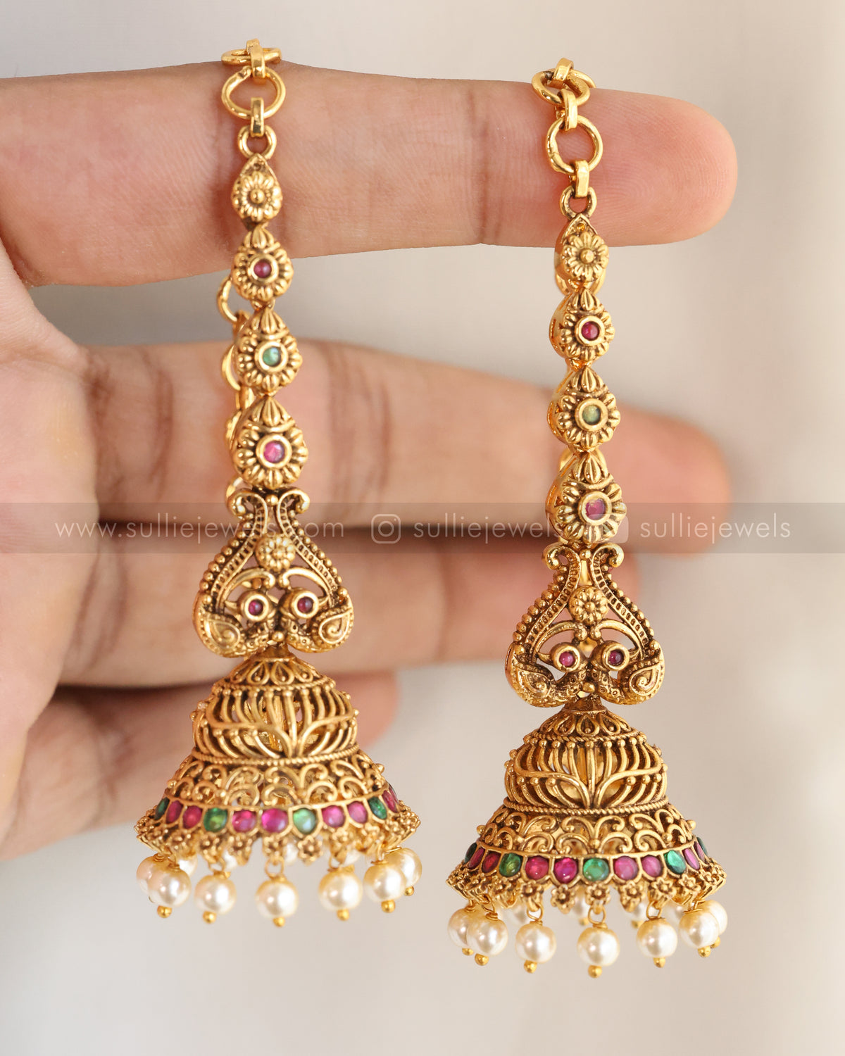 E1262 - Floral Peacock Jhumka with Earchain / Maatti