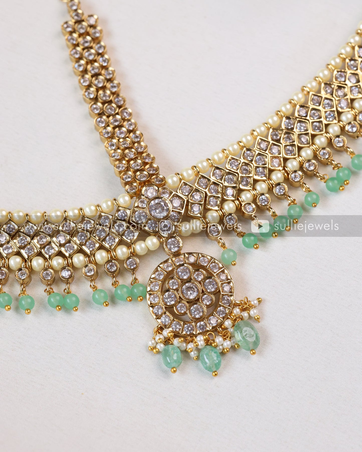 Premium Kundan White Stone Damini Tikka ( Three sided tikka ) with Mint Beads