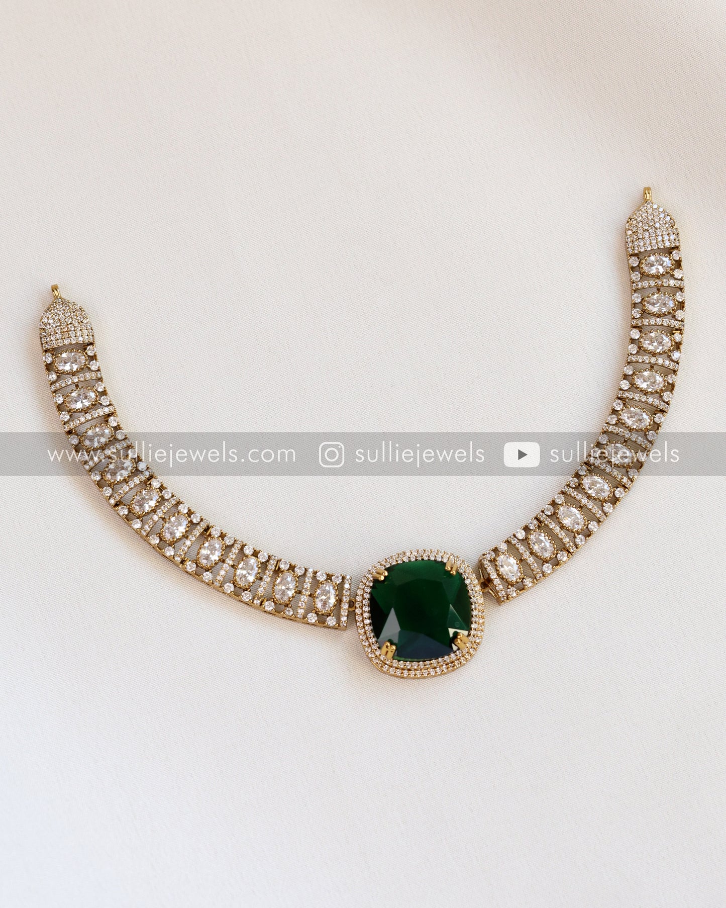 AD Stone Emerald Necklace with Stud