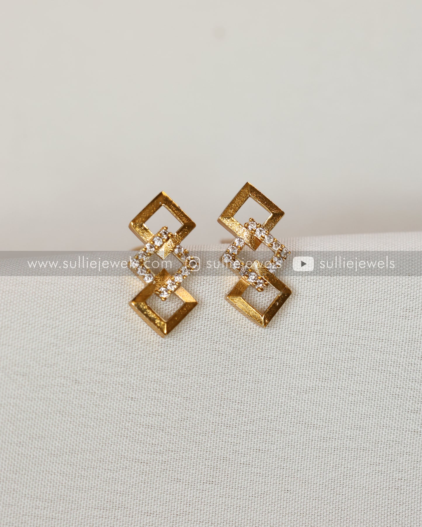 Diamond Square AD Necklace Set